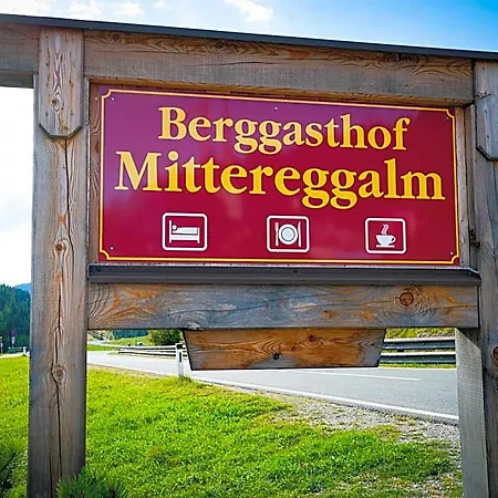 Hotel Mittereggalm